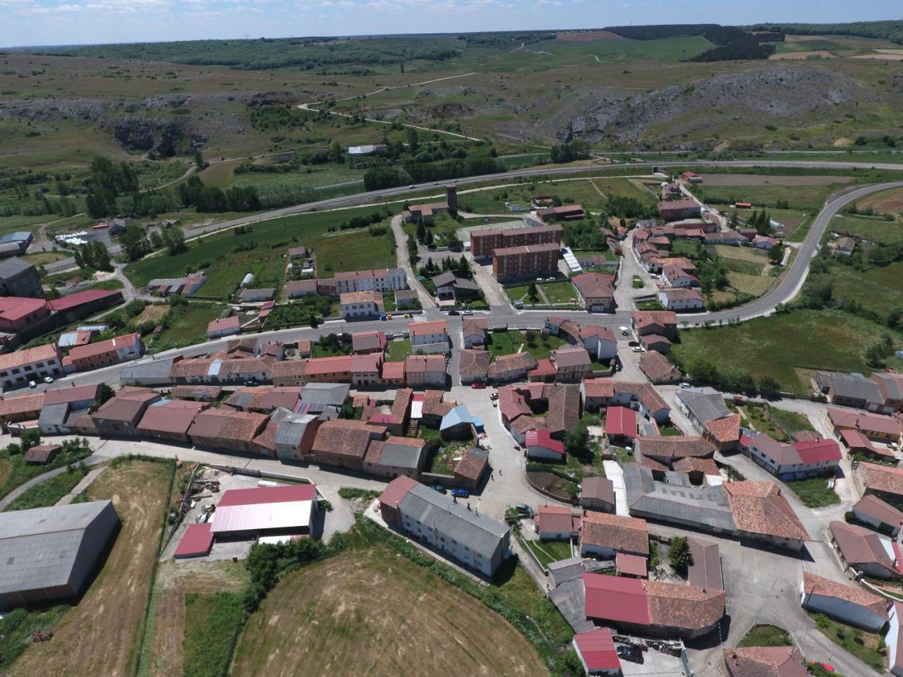 Pensjonat Majada Palentina Villanueva de Arriba Zewnętrze zdjęcie