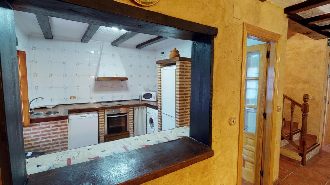 Pensjonat Majada Palentina Villanueva de Arriba Zewnętrze zdjęcie